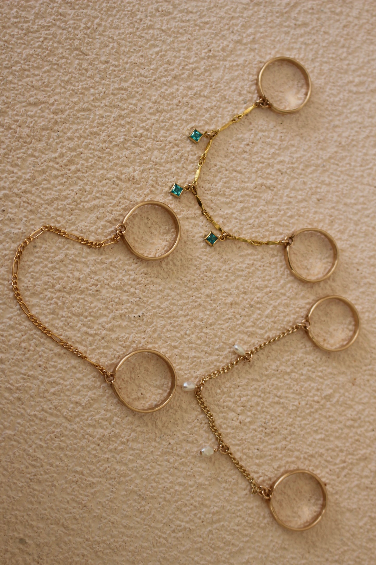 Sirena Pearl Finger Ring Chain