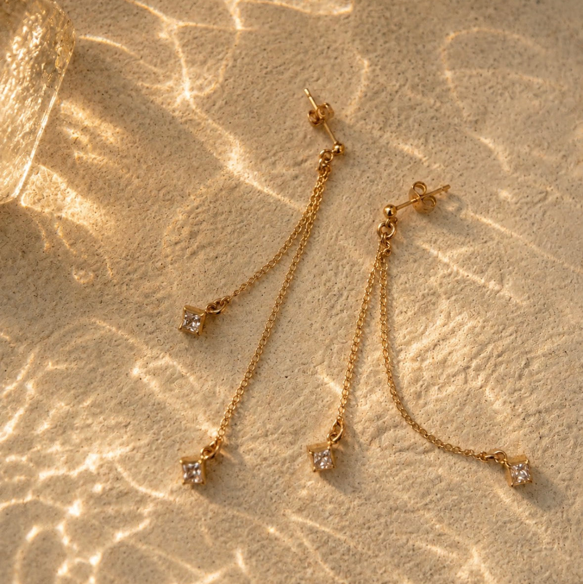 Islay Earrings 001