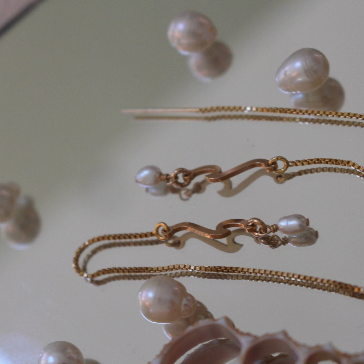 Olita Pearl Threader Earring