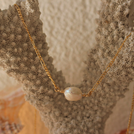 Isla Pearl Necklace