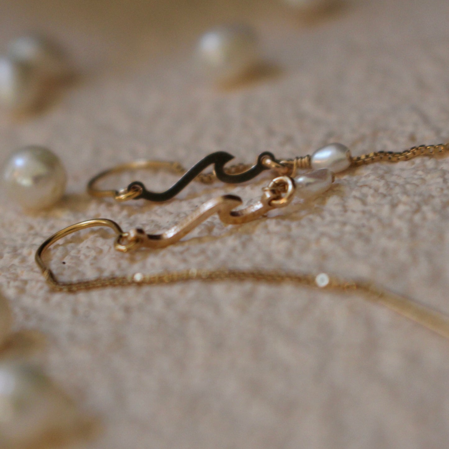 Olita Pearl Threader Earring