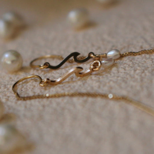 Olita Pearl Threader Earring