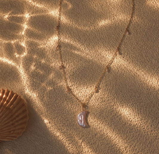 Cait Necklace 001